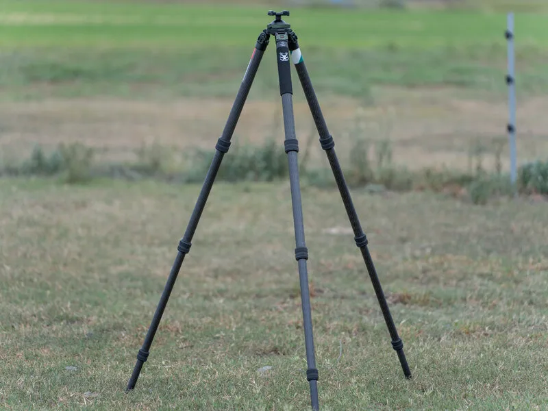 eoto image EDGE of the OUTBACK Carbon Fibre Hunting Tripod