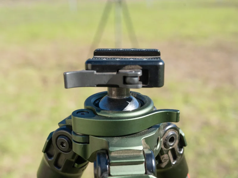eoto image Carbon Fibre Hunting Tripod - Compact EDGE of the OUTBACK (2026) - Image 9