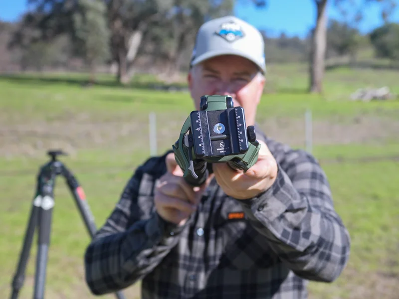eoto image Carbon Fibre Hunting Tripod - Compact EDGE of the OUTBACK (2026) - Image 13